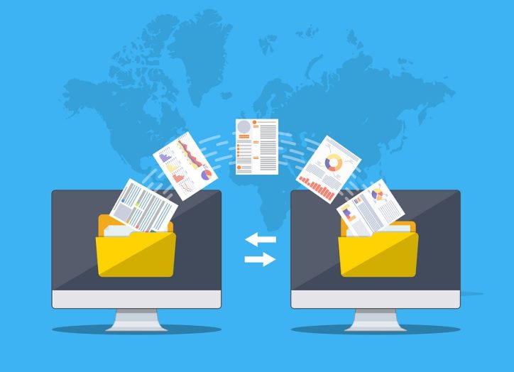 File transfer. Two computers with folders on screen and transferred documents. Copy files, data exchange, backup, PC migration, file sharing concepts. vector illustration in flat design